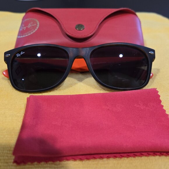 Ray Ban New Wayfarer Sunglasses - RB 2132 6180/R5 - Orange/Blue/Tortoise Shell - Picture 2 of 13